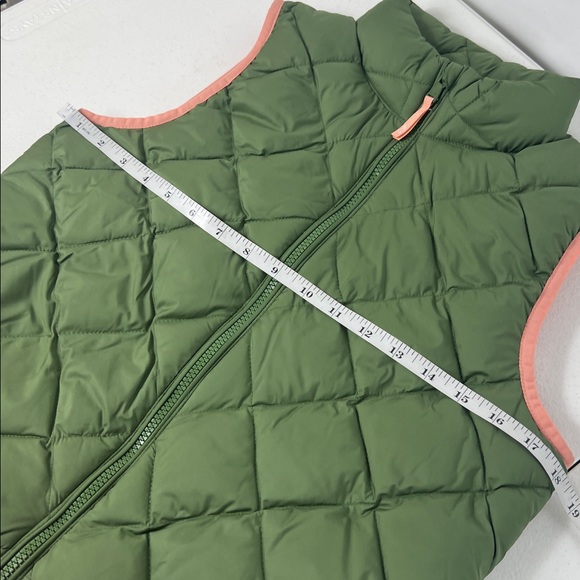 Vineyard Vines Sz L Quilted Vest Performance Green & Peach NWT - Picture 6 of 10